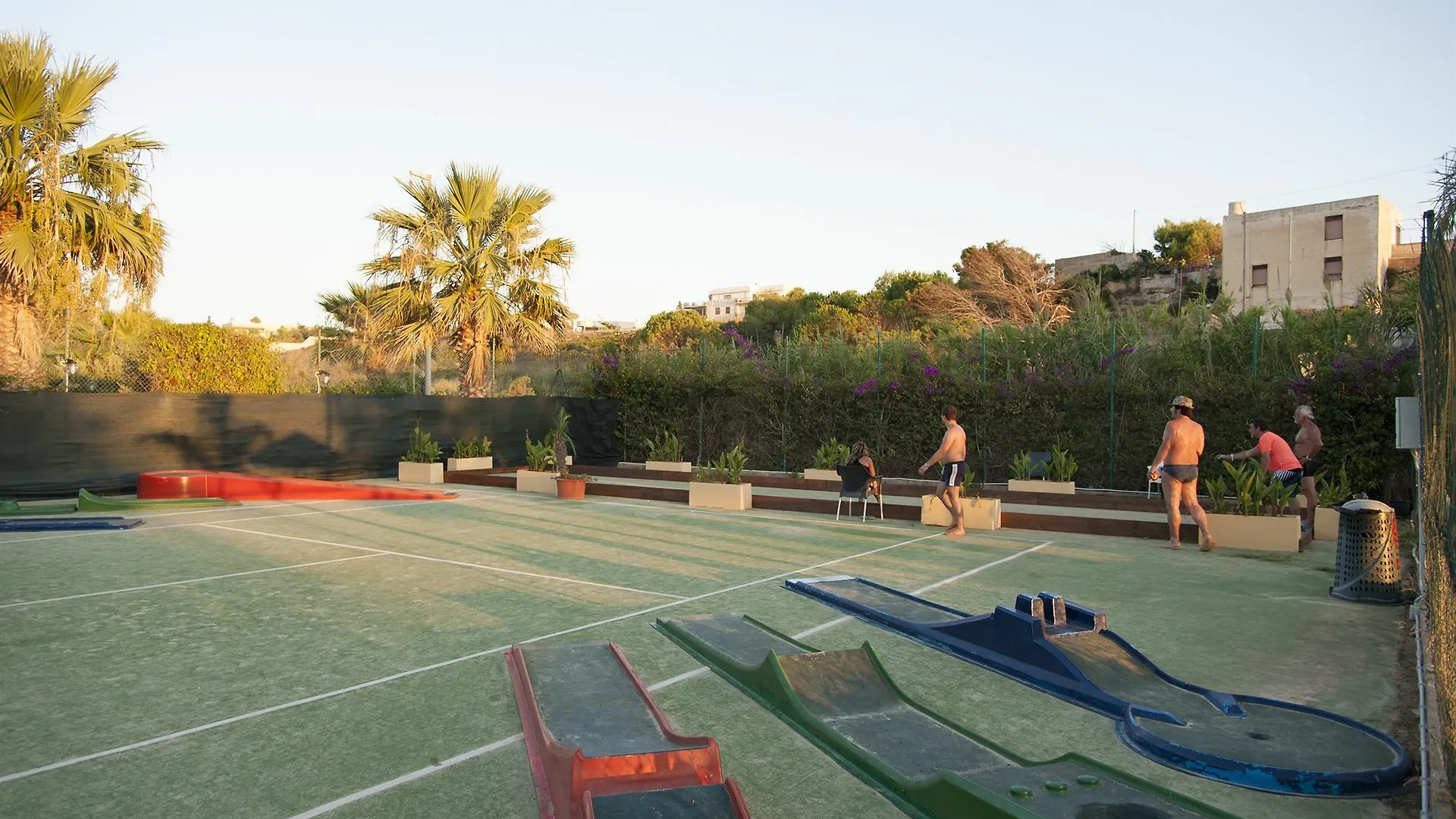 Sporting Club Village 마자라데발로 3*,